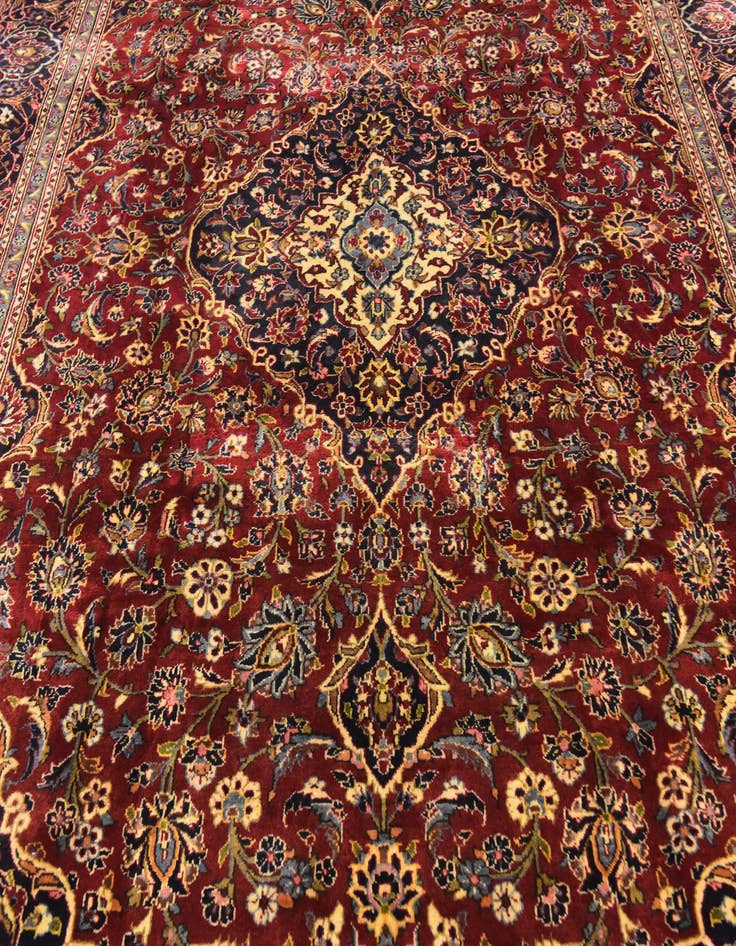 Detail image of  9' 7 x 13' 10  Hand Knotted Kashan Persian Wool Rug