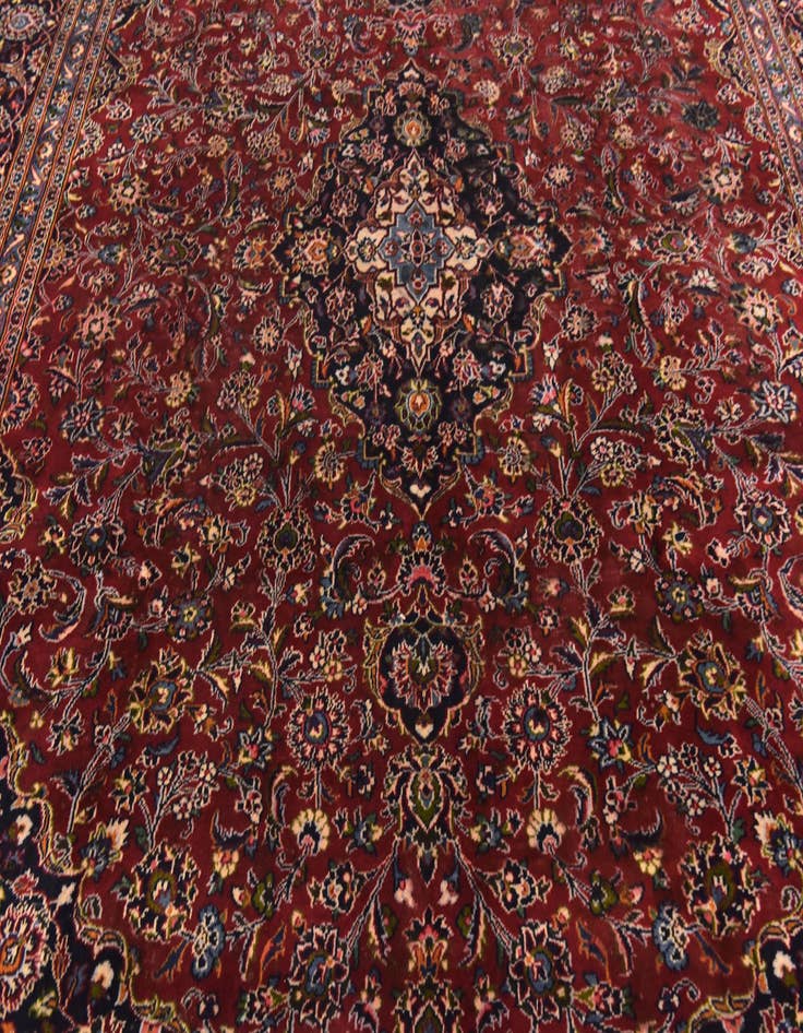 Detail image of  9' 9 x 12' 6  Hand Knotted Kashan Persian Wool Rug