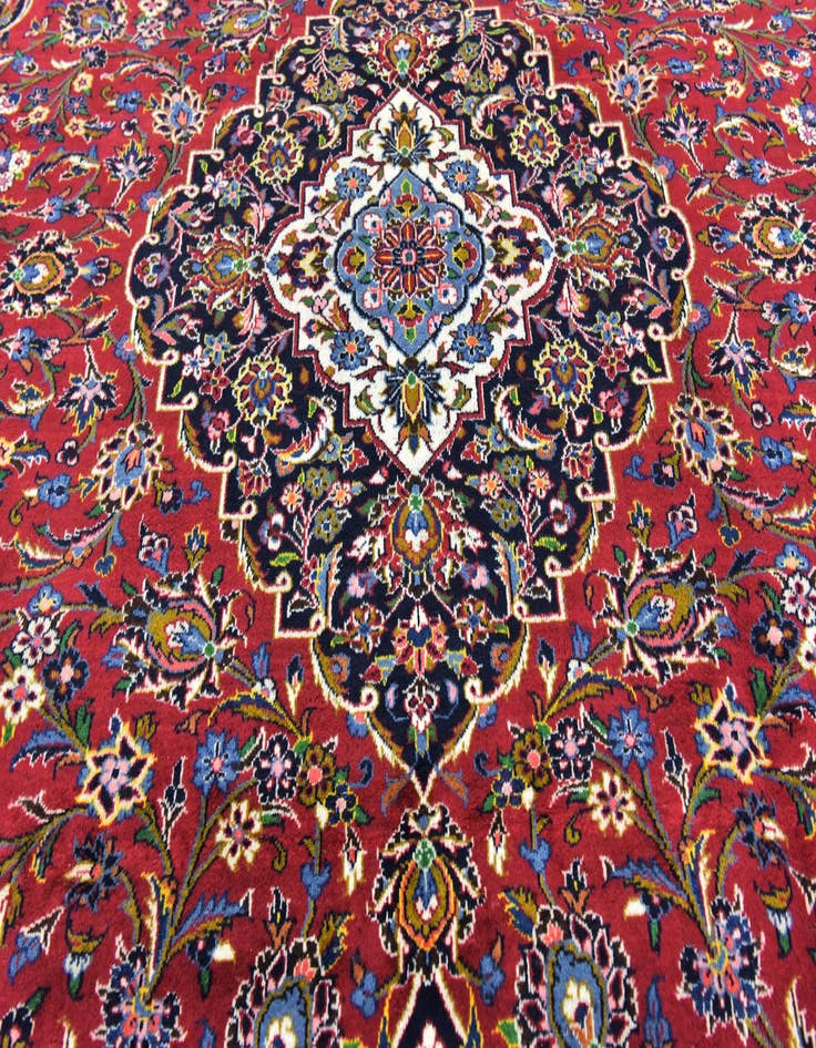 Detail image of  9' 9 x 13'  Hand Knotted Kashan Persian Wool Rug