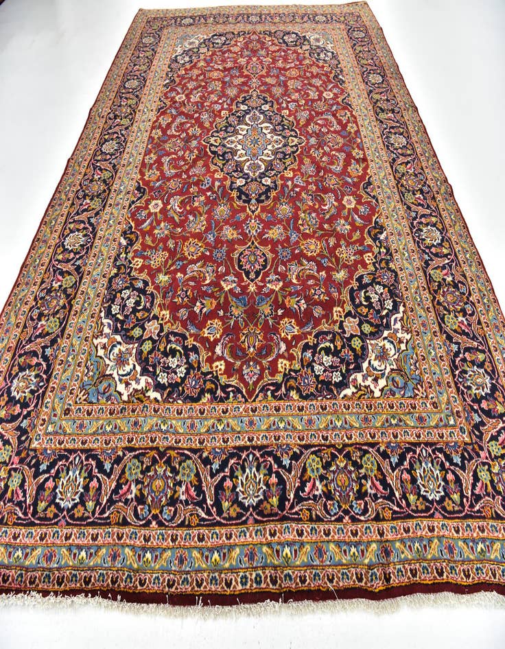 Detail image of  9' 9 x 13'  Hand Knotted Kashan Persian Wool Rug