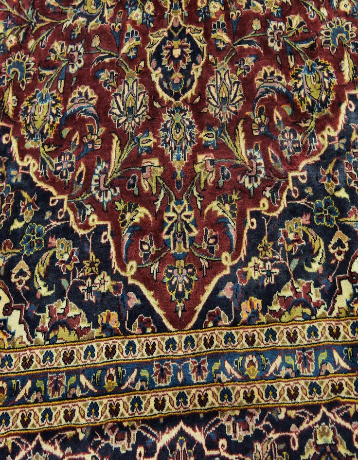 Detail image of  9' 7 x 13' 3  Hand Knotted Kashan Persian Wool Rug