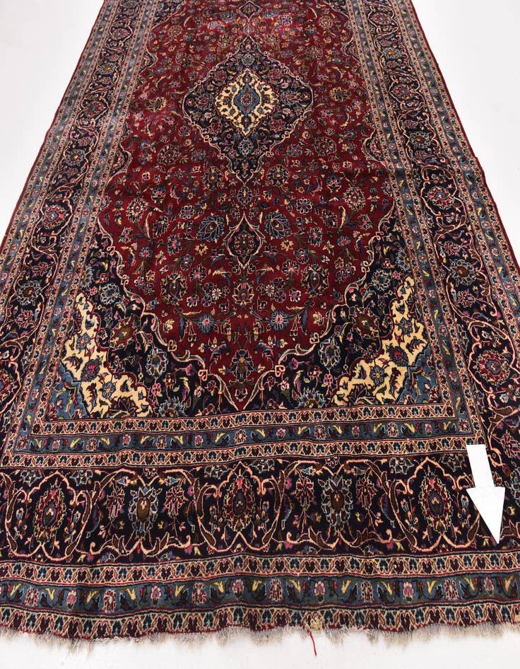 Detail image of  9' 9 x 13' 3  Hand Knotted Kashan Persian Wool Rug