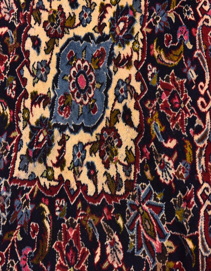 Detail image of  9' 9 x 13' 3  Hand Knotted Kashan Persian Wool Rug
