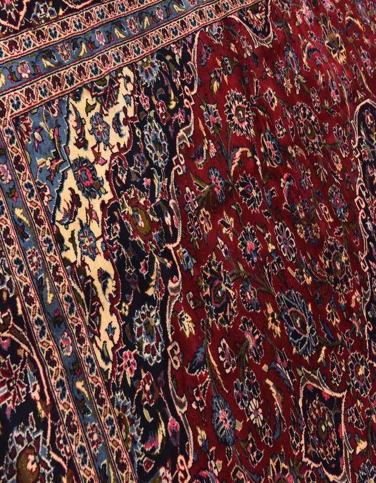 Detail image of  9' 9 x 13' 3  Hand Knotted Kashan Persian Wool Rug
