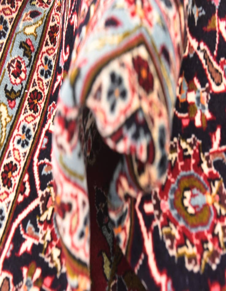 Detail image of  9' 8 x 12' 9  Hand Knotted Kashan Persian Wool Rug