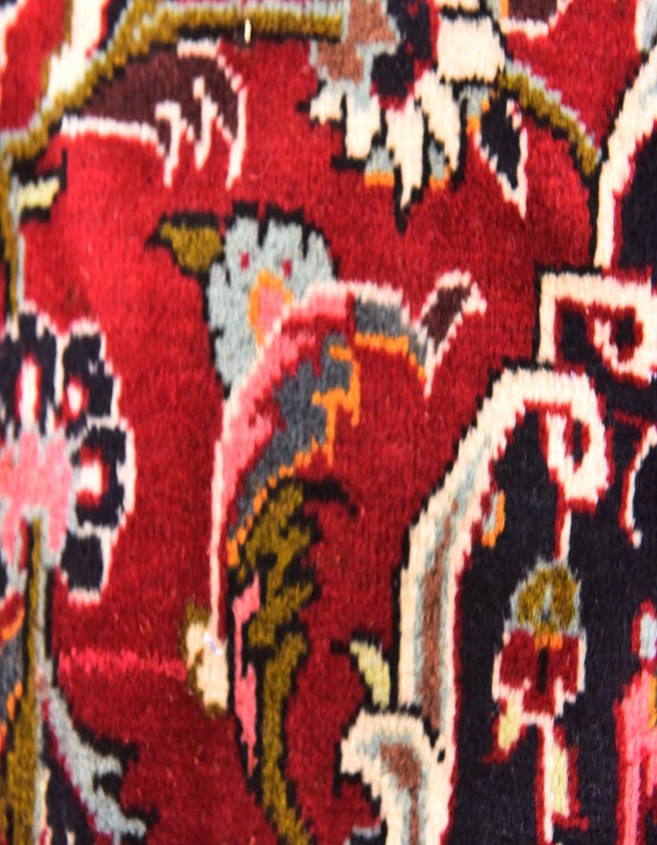 Detail image of  9' 8 x 12' 9  Hand Knotted Kashan Persian Wool Rug