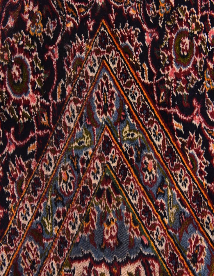 Detail image of  9' 10 x 12' 6  Hand Knotted Kashan Persian Wool Rug