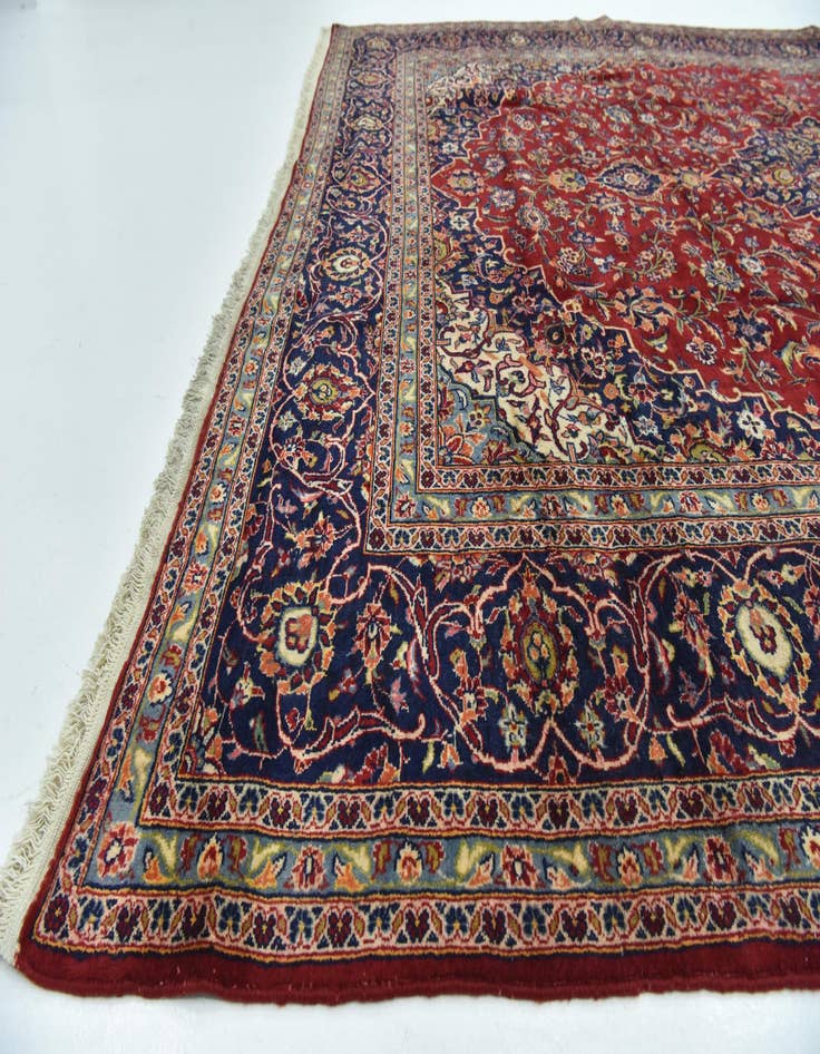 Detail image of  9' 9 x 13' 2  Hand Knotted Kashan Persian Wool Rug