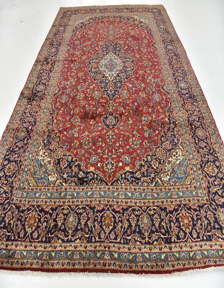 Detail image of  9' 8 x 13' 3  Hand Knotted Kashan Persian Wool Rug