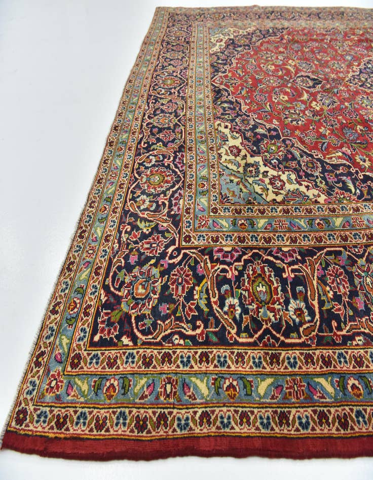 Detail image of  9' 10 x 13' 5  Hand Knotted Kashan Persian Wool Rug