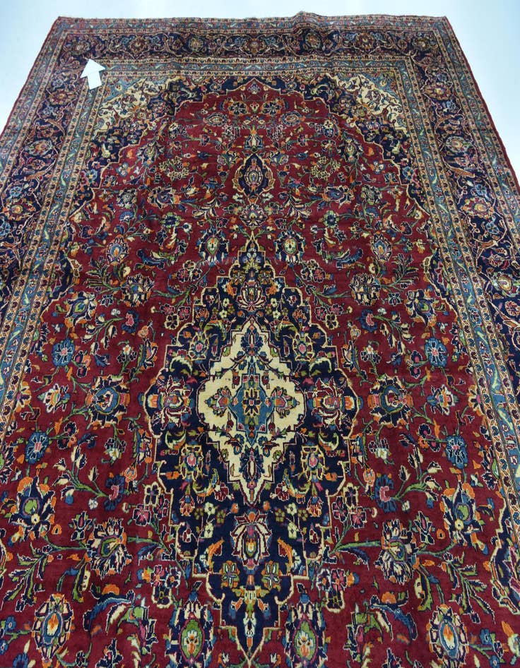 Detail image of  9' 8 x 13' 3  Hand Knotted Kashan Persian Wool Rug
