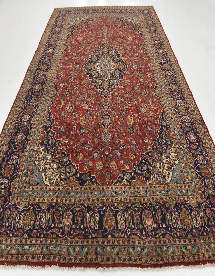 Detail image of  9' 10 x 13' 5  Hand Knotted Kashan Persian Wool Rug