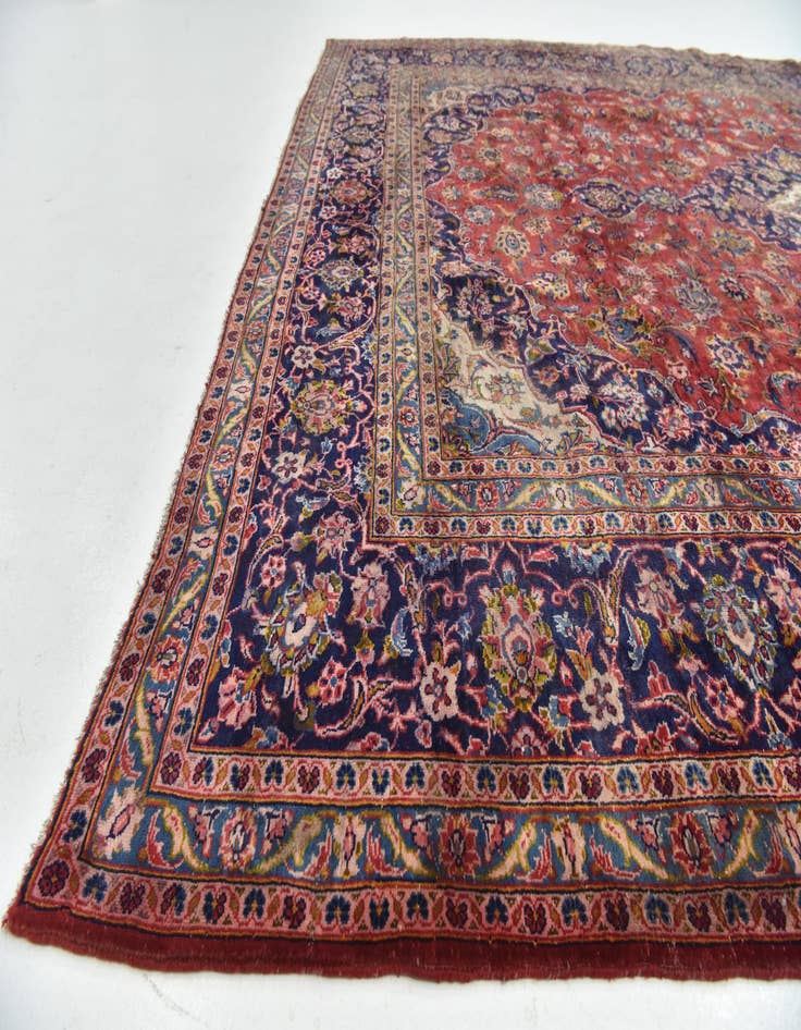 Detail image of  9' 8 x 13' 2  Hand Knotted Kashan Persian Wool Rug