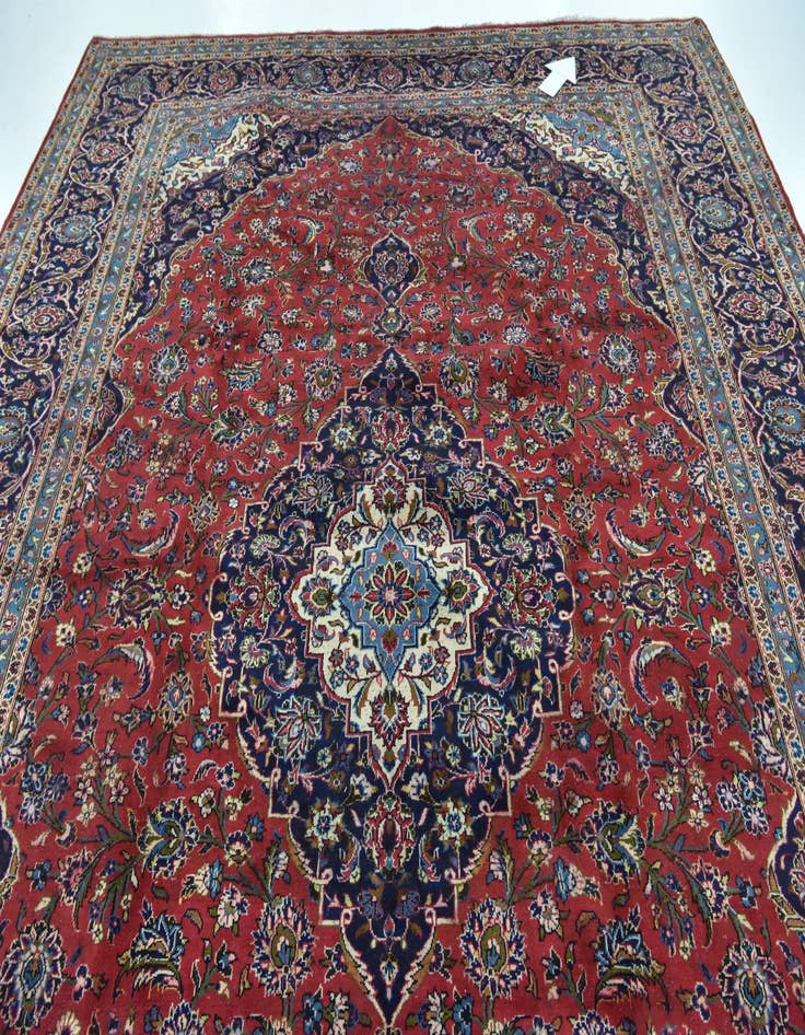 Detail image of  9' 10 x 13'  Hand Knotted Kashan Persian Wool Rug