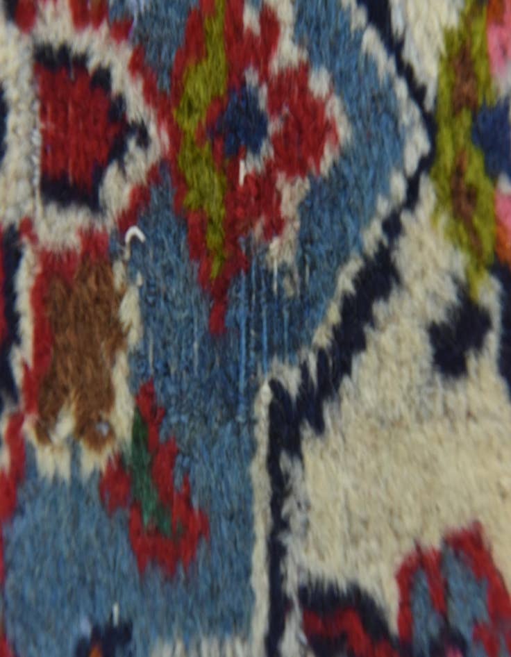 Detail image of  9' 8 x 12' 7  Hand Knotted Kashan Persian Wool Rug