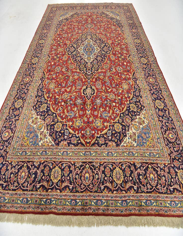 Detail image of  9' 10 x 13' 2  Hand Knotted Kashan Persian Wool Rug