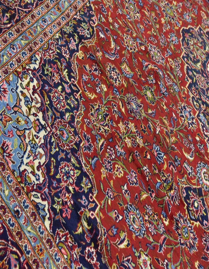 Detail image of  9' 9 x 13' 3  Hand Knotted Kashan Persian Wool Rug