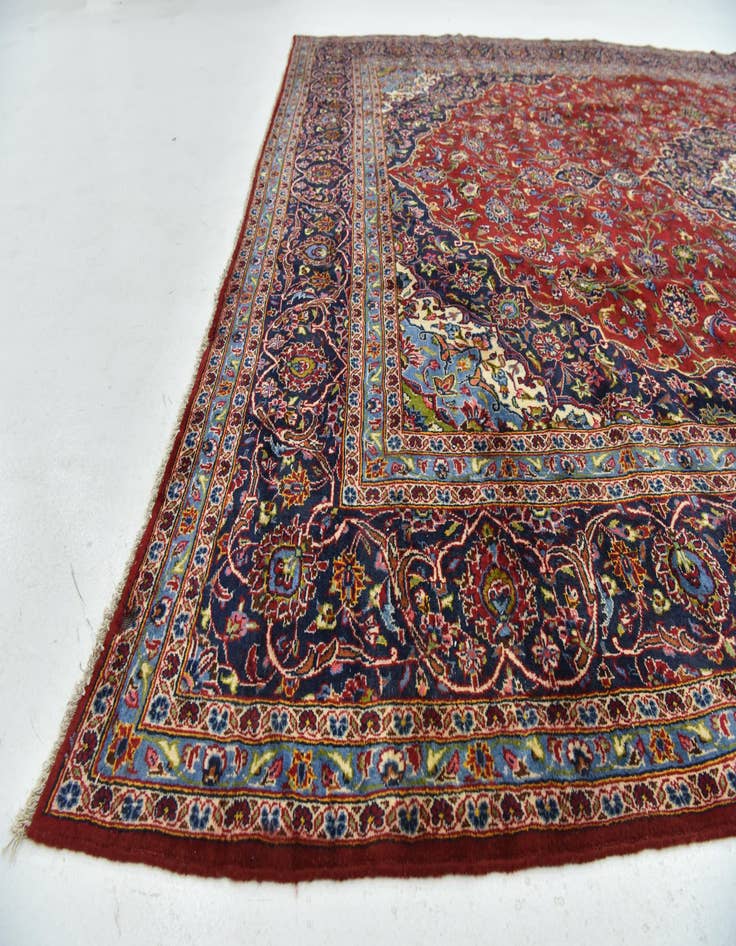 Detail image of  9' 9 x 13' 3  Hand Knotted Kashan Persian Wool Rug