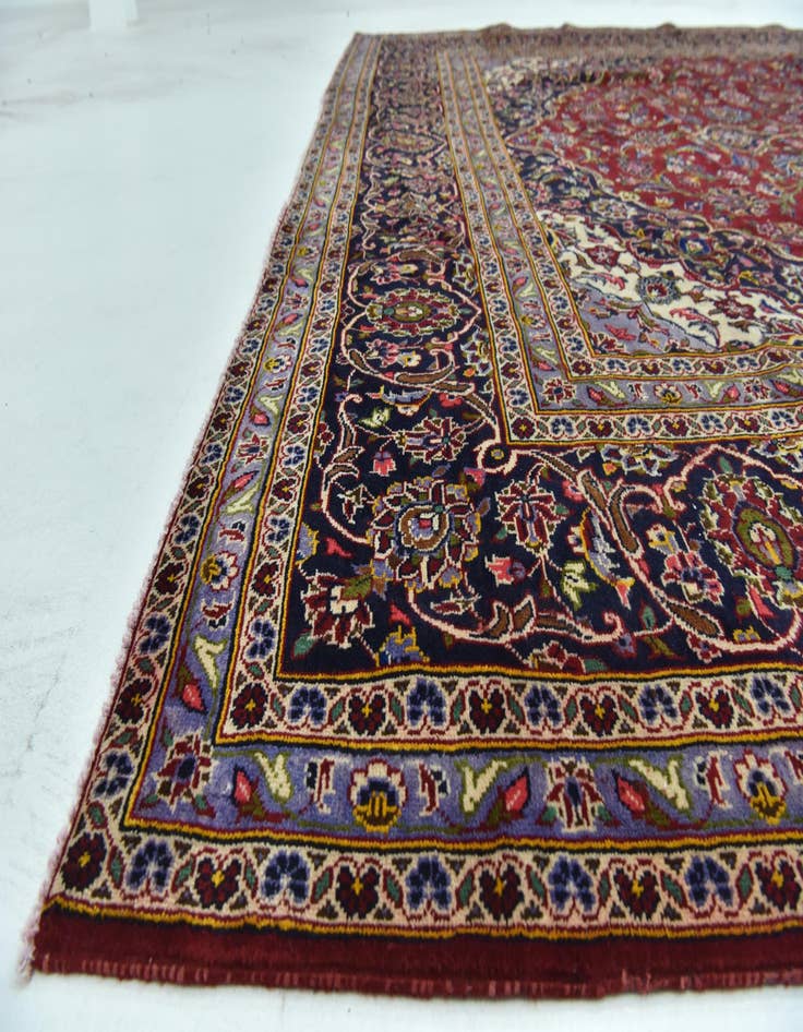 Detail image of 9' 9 x 14' 2 Hand Knotted Kashan Persian Wool Rug