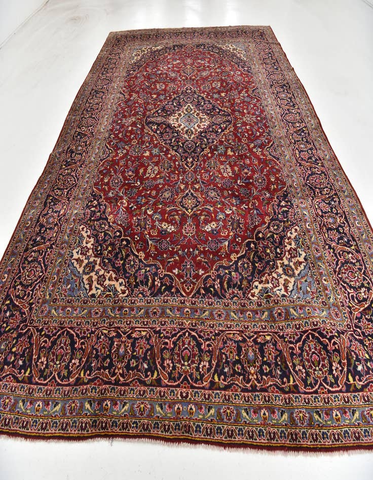 Detail image of  9' 7 x 13' 3  Hand Knotted Kashan Persian Wool Rug