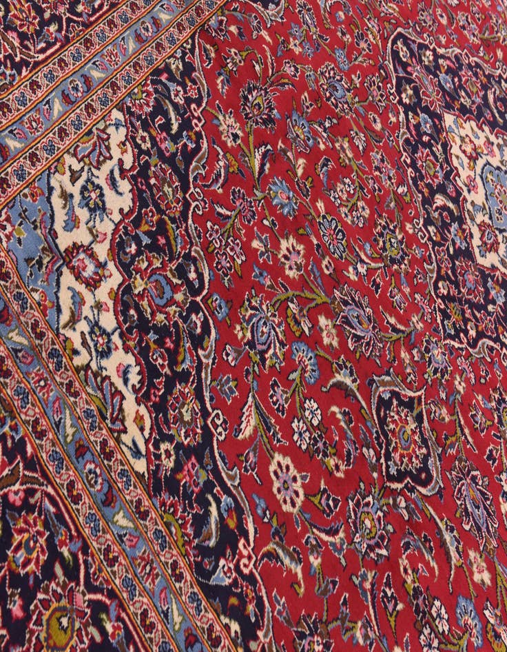 Detail image of  9' 9 x 13' 3  Hand Knotted Kashan Persian Wool Rug