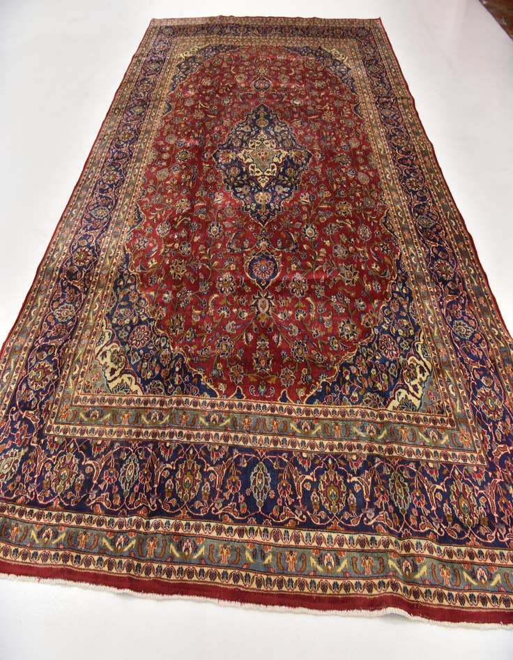 Detail image of  9' 6 x 13'  Hand Knotted Kashan Persian Wool Rug