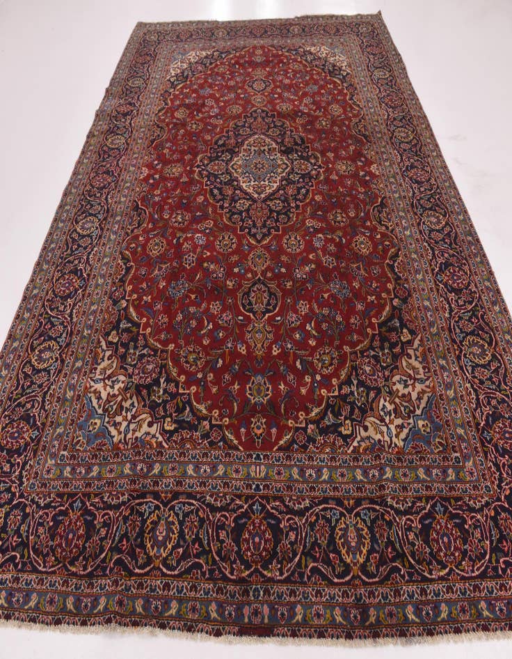 Detail image of  9' 6 x 12'  Hand Knotted Kashan Persian Wool Rug