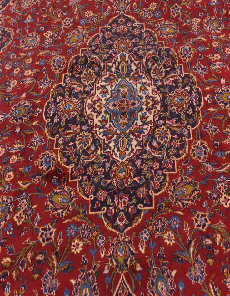 Detail image of  9' 7 x 12' 9  Hand Knotted Kashan Persian Wool Rug