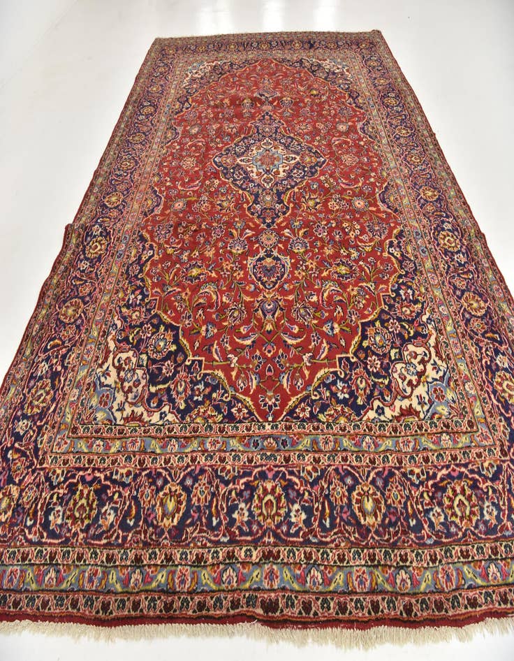 Detail image of  9' 7 x 13' 3  Hand Knotted Kashan Persian Wool Rug