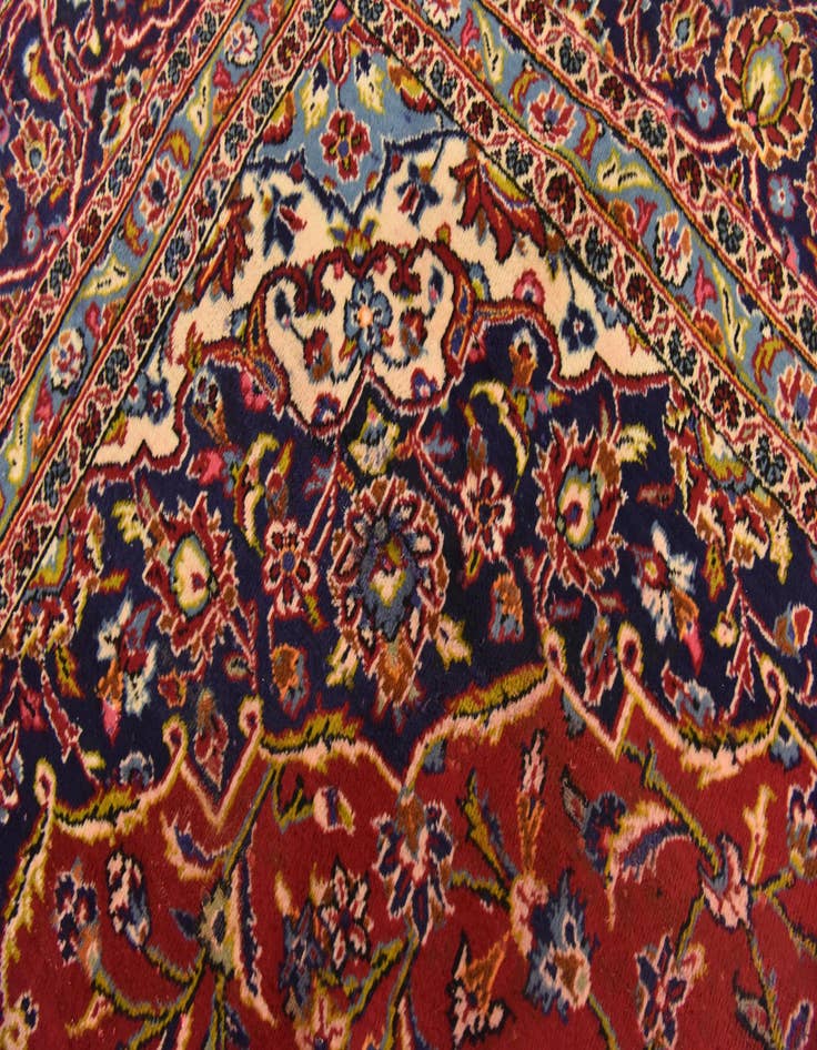 Detail image of  9' 7 x 13' 3  Hand Knotted Kashan Persian Wool Rug