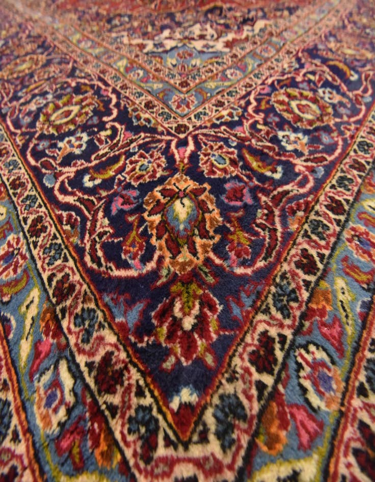 Detail image of  9' 7 x 13' 3  Hand Knotted Kashan Persian Wool Rug