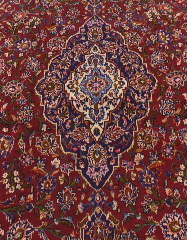 Detail image of  9' 9 x 13' 5  Hand Knotted Kashan Persian Wool Rug