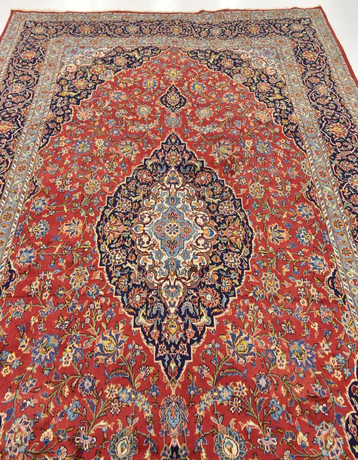Detail image of  9' 6 x 13' 5  Hand Knotted Kashan Persian Wool Rug