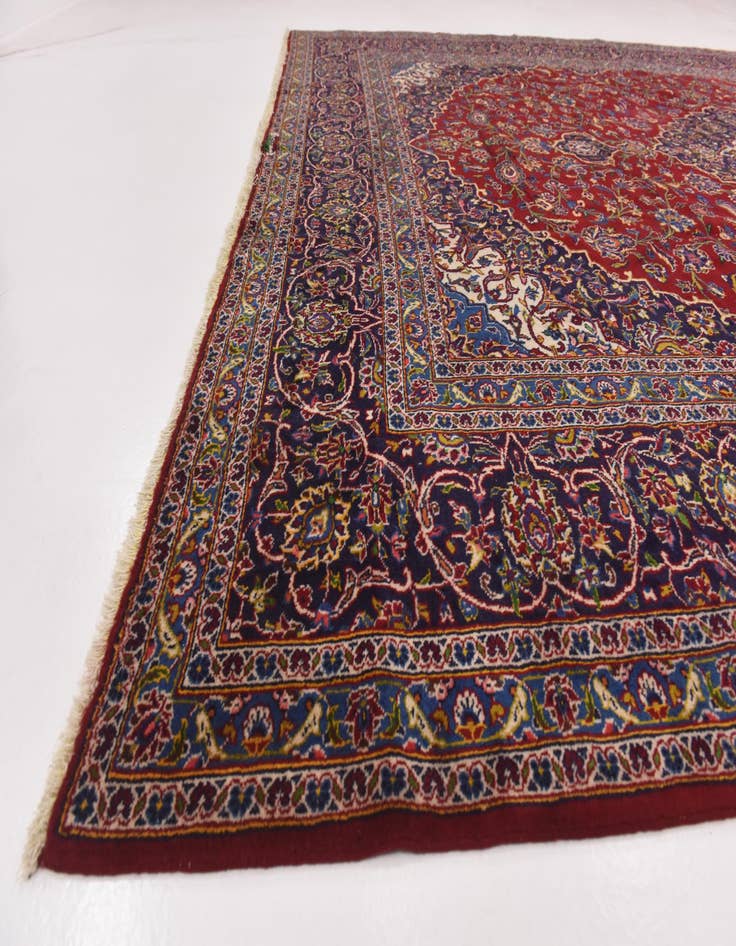 Detail image of  9' 6 x 12' 10  Hand Knotted Kashan Persian Wool Rug