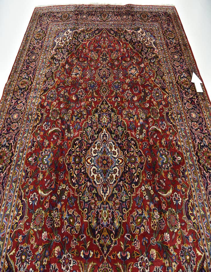 Detail image of  9' 7 x 12' 9  Hand Knotted Kashan Persian Wool Rug