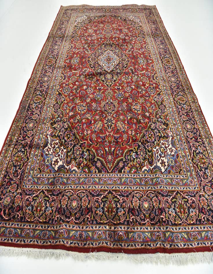 Detail image of  9' 7 x 12' 9  Hand Knotted Kashan Persian Wool Rug