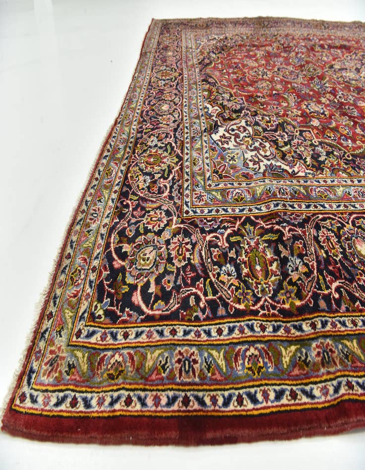 Detail image of  9' 7 x 12' 9  Hand Knotted Kashan Persian Wool Rug