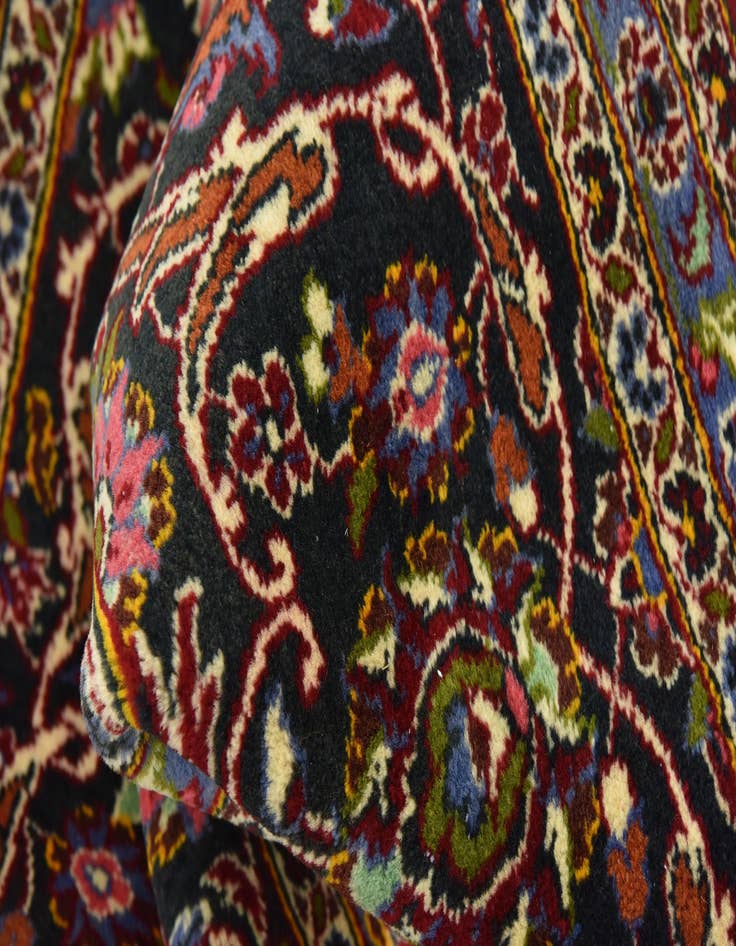 Detail image of  10' x 13' 5  Hand Knotted Kashan Persian Wool Rug