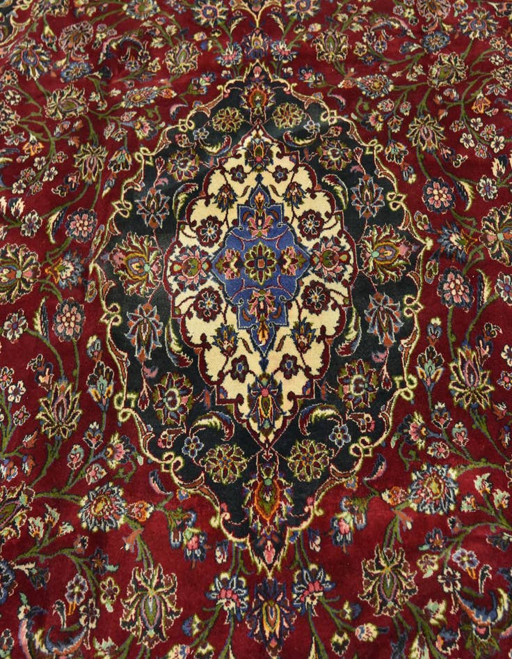 Detail image of  10' x 13' 5  Hand Knotted Kashan Persian Wool Rug