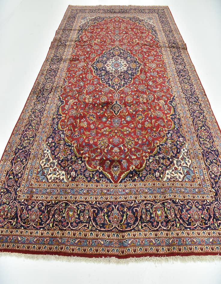 Detail image of  9' 10 x 13' 1  Hand Knotted Kashan Persian Wool Rug