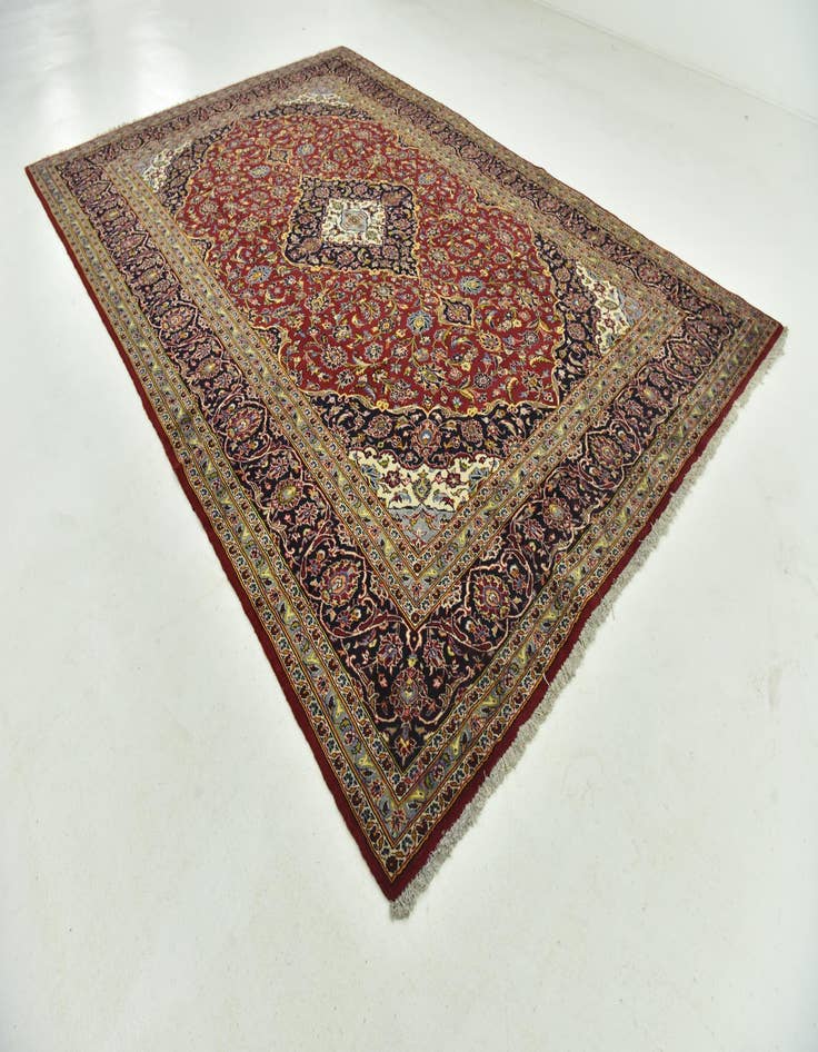 Detail image of  9' 4 x 13' 10  Hand Knotted Kashan Persian Wool Rug