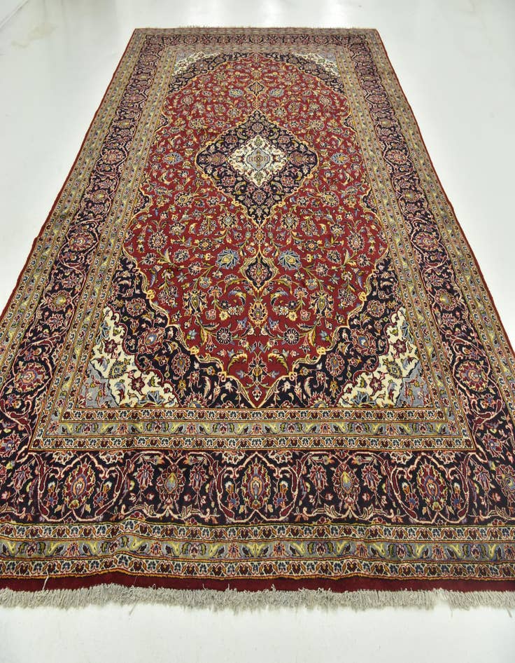 Detail image of  9' 4 x 13' 10  Hand Knotted Kashan Persian Wool Rug