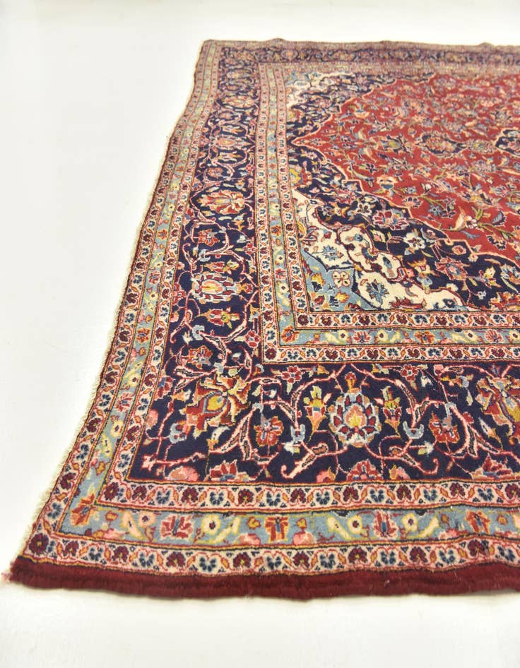 Detail image of  9' 10 x 12' 10  Hand Knotted Kashan Persian Wool Rug