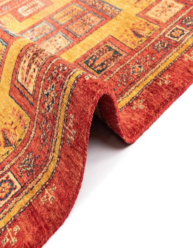 Detail image of  3' 7 x 5' 3 Kashkuli Wool Rug