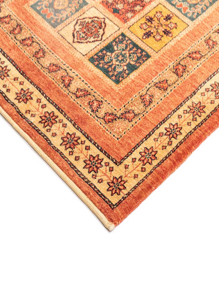 Detail image of  3' 6 x 5' 5 Kashkuli Wool Rug