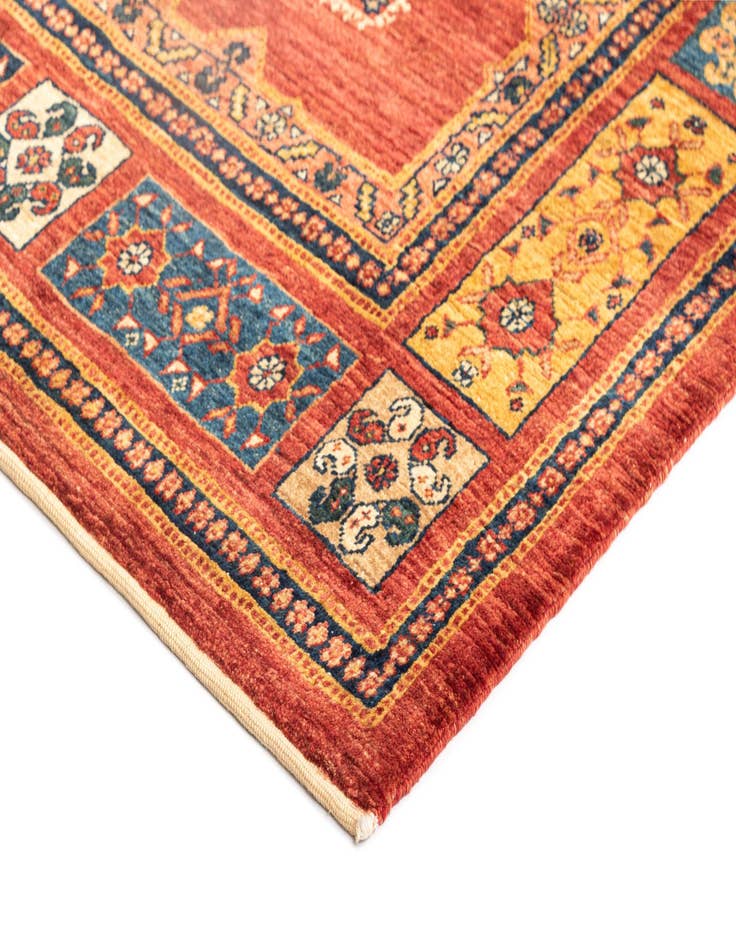 Detail image of  3' 7 x 5' 5 Kashkuli Wool Rug