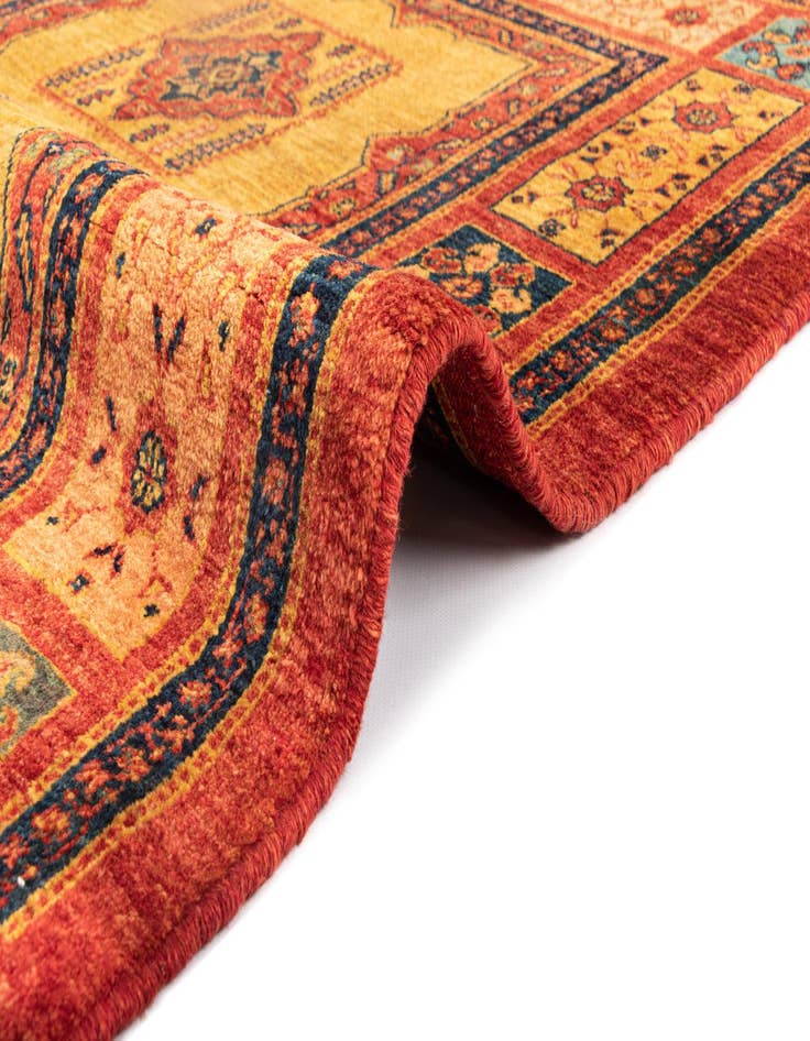 Detail image of  3' 7 x 5' 5 Kashkuli Wool Rug