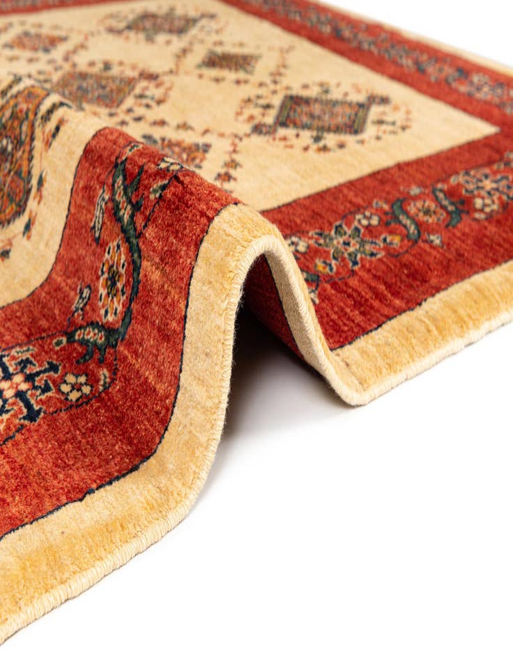 Detail image of  5' 6 x 7' 5 Kashkuli Rug