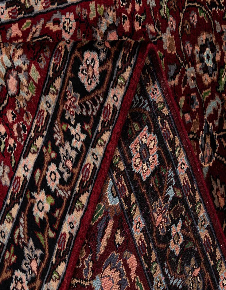 Detail image of  3' 3 x 5' 5  Hand Knotted Kashmir Oriental Rug