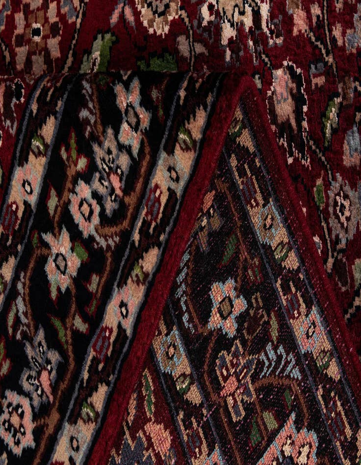 Detail image of  3' 2 x 5' 4  Hand Knotted Kashmir Oriental Wool Rug